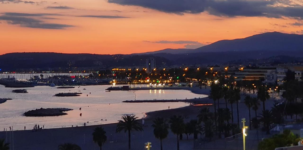 Superbe Appartement Plage Saint-Laurent Du Var 外观 照片