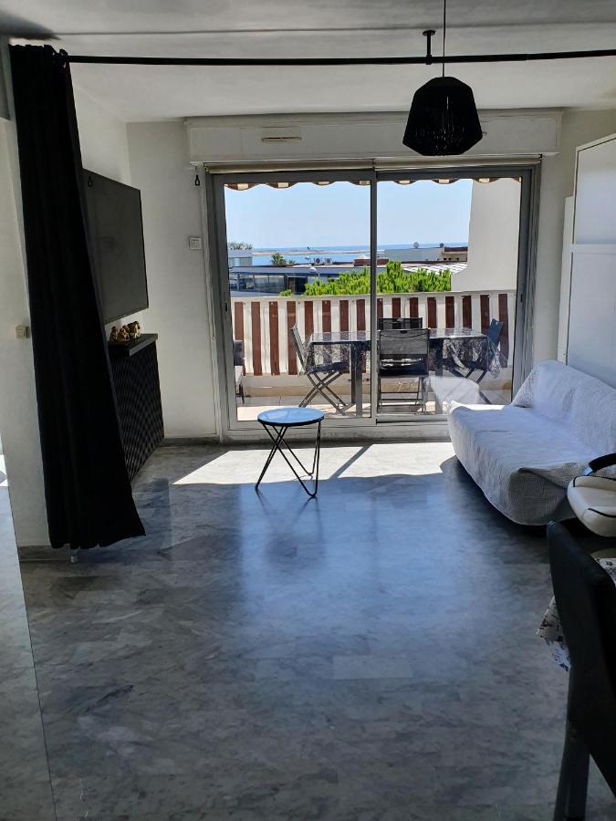 Superbe Appartement Plage Saint-Laurent Du Var 外观 照片