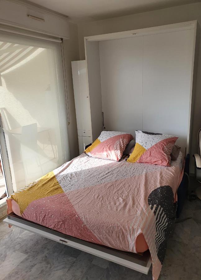 Superbe Appartement Plage Saint-Laurent Du Var 外观 照片